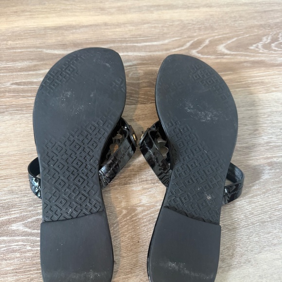 Tory Burch Black Patent Millers Size 8 $200 - Picture 9 of 10